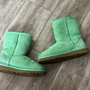 Green ugh boots size 7 worn!